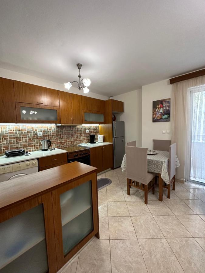 B&S Saranda Apartment Exterior photo